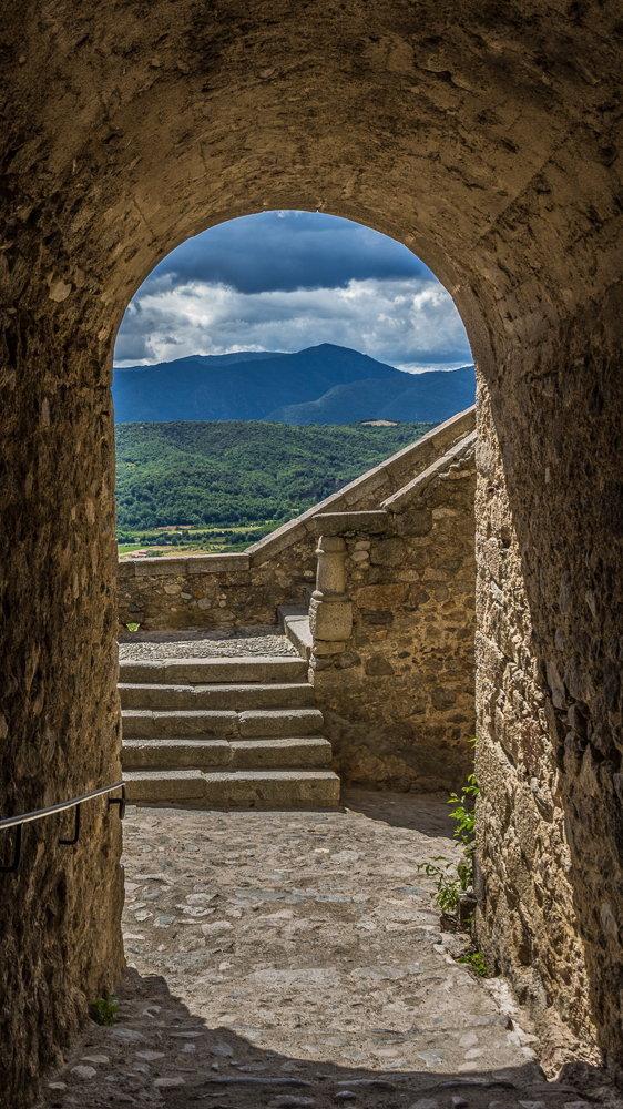 Escalier en pierre à Eus