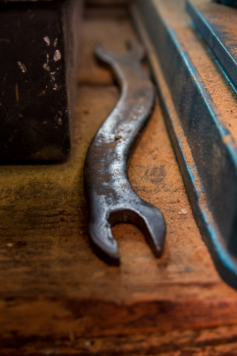 Outils dans la coutellerie la Forge Alis Francis