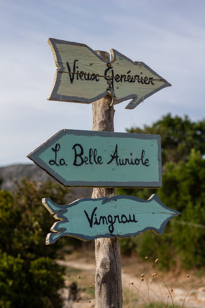 Panneaux d'indications la Belle Auriole