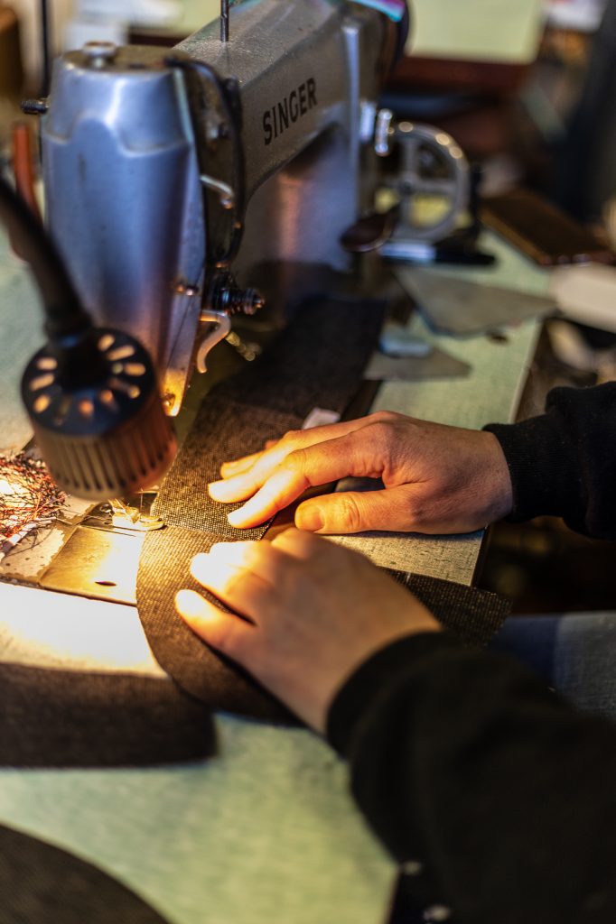 Atelier de fabrication d'espadrille catalane à Saint Laurent de Cerdans