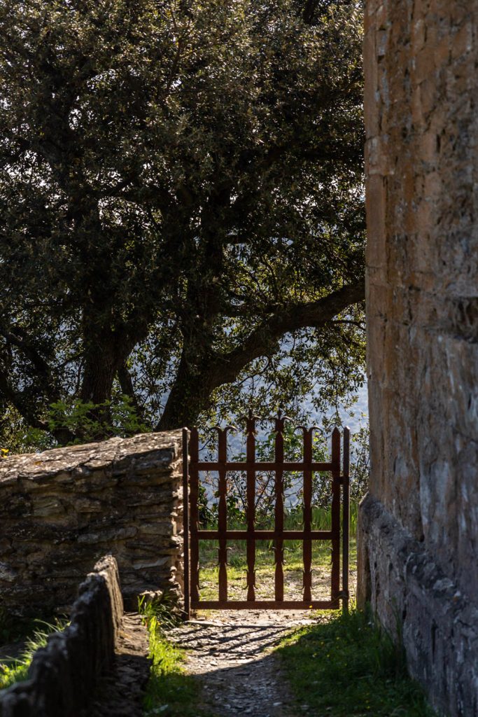 Prieuré de Serrabone, haut lieu de l'Art roman en Pays catalan